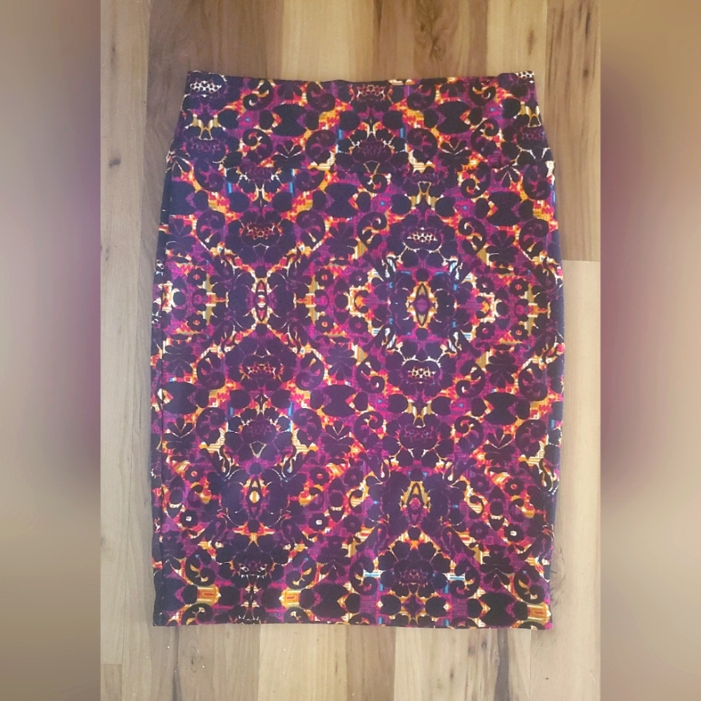 LuLaRoe Cassie skirt, size medium, multi-colored